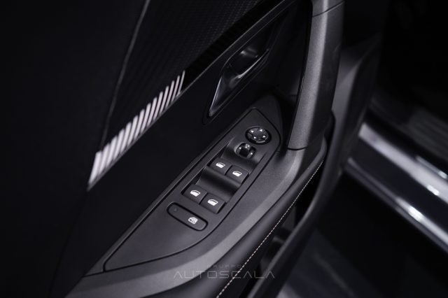PEUGEOT 2008 usata, con ESP