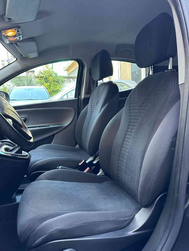 LANCIA Ypsilon usata, con Climatizzatore