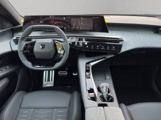 PEUGEOT 5008 usata, con Servosterzo