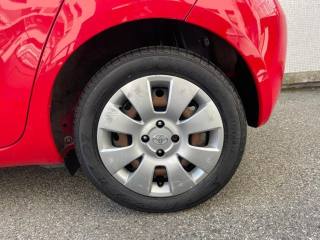 TOYOTA Yaris usata, con Chiusura centralizzata