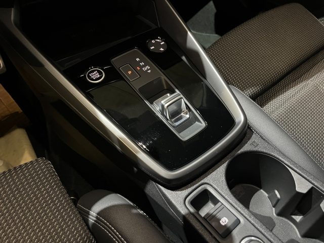 AUDI A3 usata, con Volante in pelle
