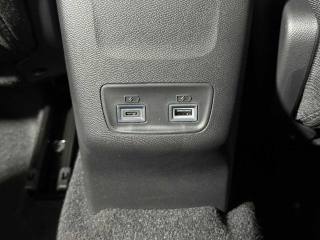 PEUGEOT 2008 usata 29