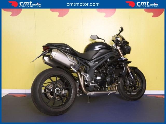 TRIUMPH Speed Triple 1050 usata 1
