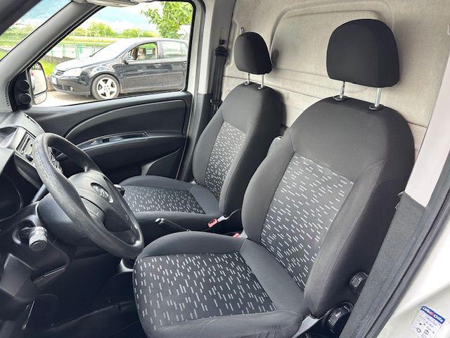 OPEL Combo usata, con Filtro antiparticolato