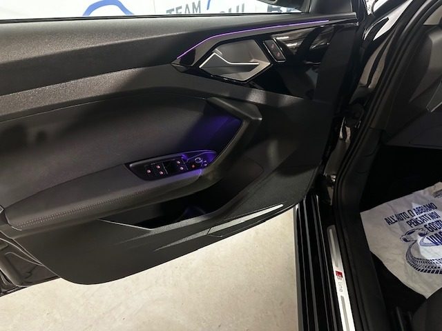 AUDI A1 usata, con Controllo automatico clima