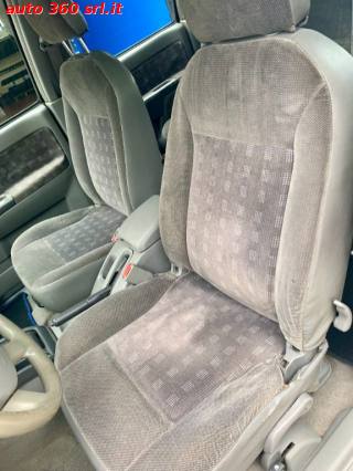 ISUZU D-Max usata, con Fendinebbia