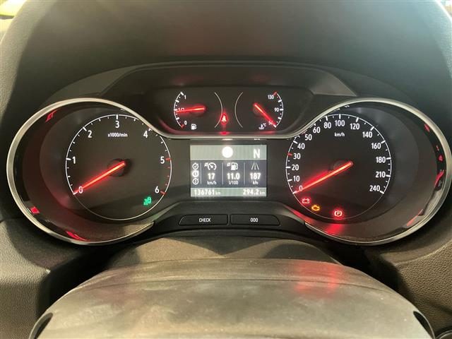 OPEL Grandland X usata, con Sensori di parcheggio posteriori