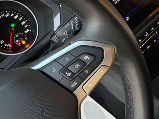 VOLKSWAGEN Tiguan usata, con USB