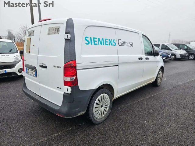MERCEDES-BENZ Vito usata, con Autoradio