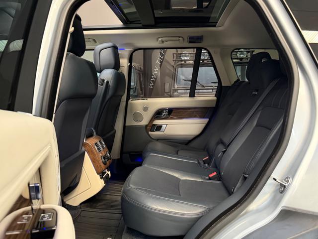 LAND ROVER Range Rover usata, con Luci diurne LED