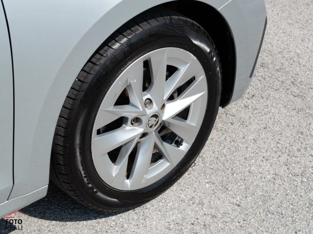 SKODA Octavia usata, con Bluetooth