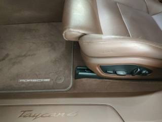 PORSCHE Taycan usata, con ESP