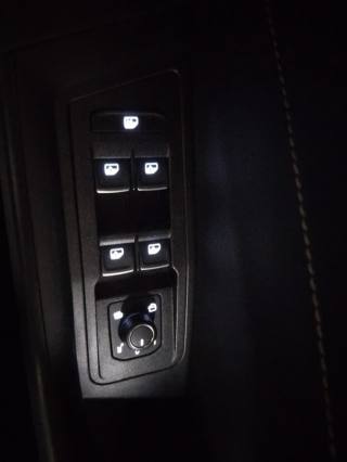 VOLKSWAGEN T-Roc usata, con Sensore di luce