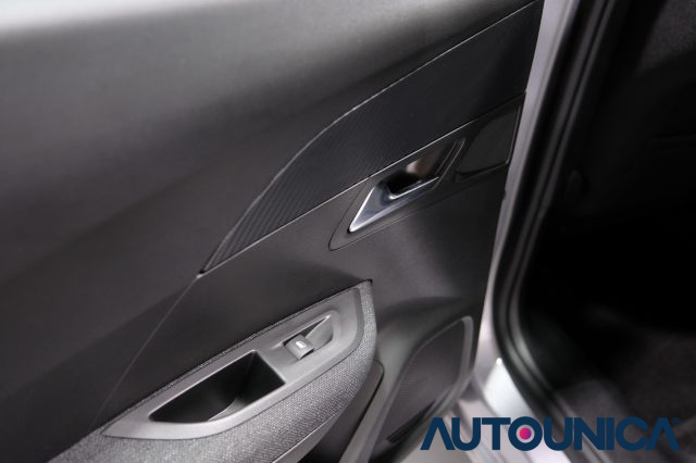 PEUGEOT 2008 usata 39