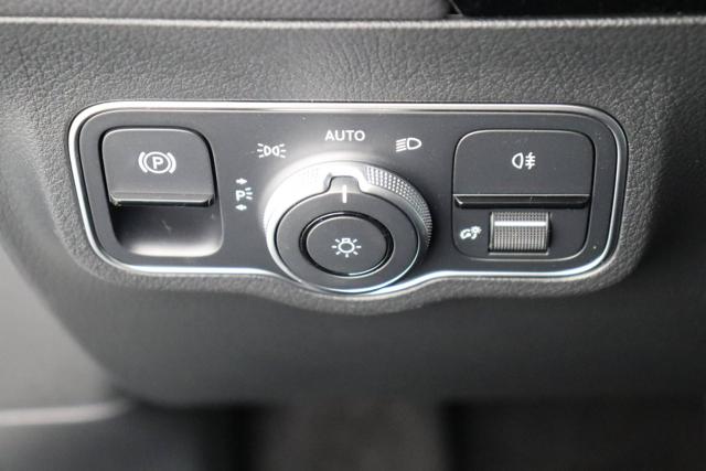 MERCEDES-BENZ GLA 250 usata, con Chiusura centralizzata