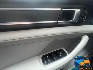 PORSCHE Panamera usata, con Specchietti laterali elettrici