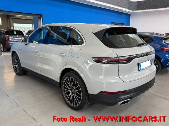 PORSCHE Cayenne usata, con Airbag