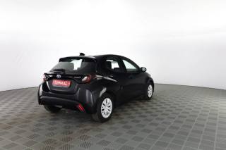 TOYOTA Yaris usata 3