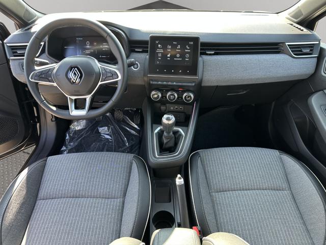 RENAULT Clio usata, con Controllo automatico clima