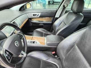 JAGUAR XF usata, con Cruise Control
