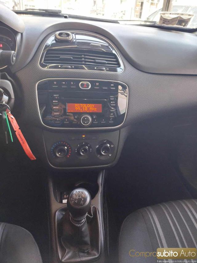 FIAT Grande Punto usata 17