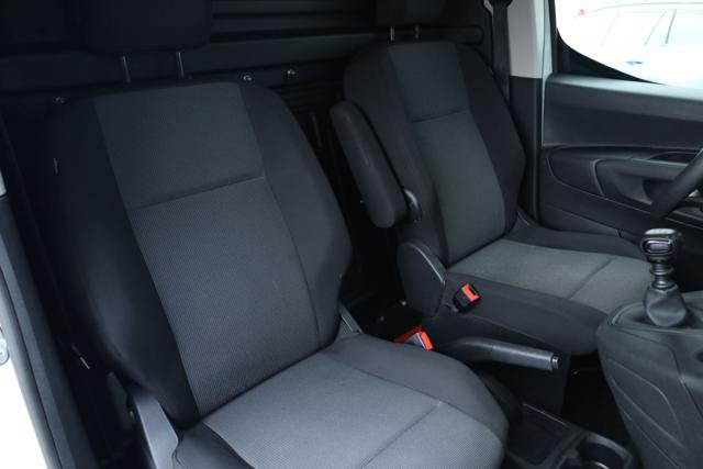 OPEL Combo usata, con Chiusura centralizzata