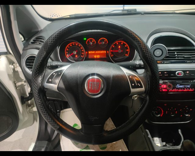 FIAT Punto Evo usata 11