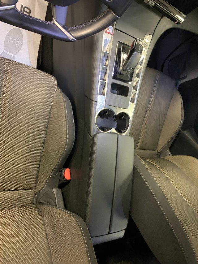 DS AUTOMOBILES DS 7 usata, con Touch screen