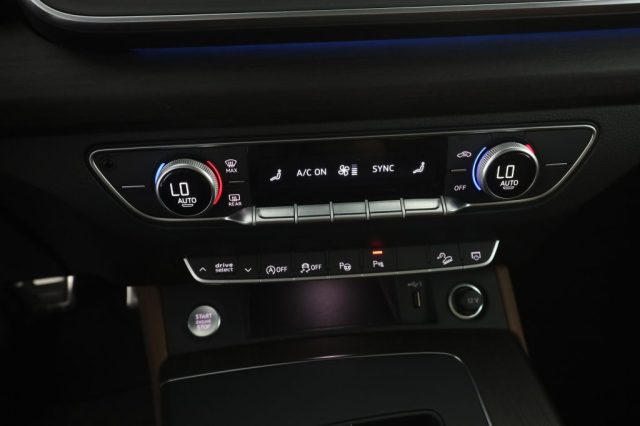 AUDI Q5 usata 12