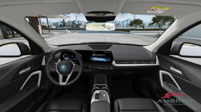 BMW iX1 usata 10