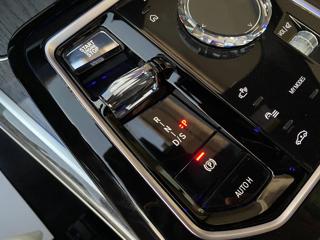 BMW 740 usata, con Specchietti laterali elettrici