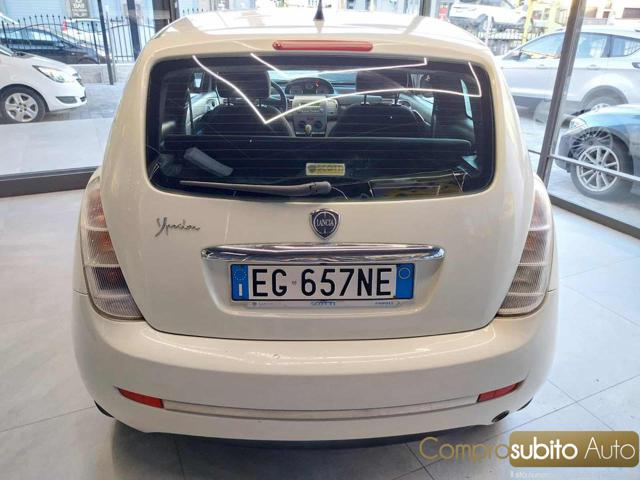 LANCIA Ypsilon usata, con Fendinebbia