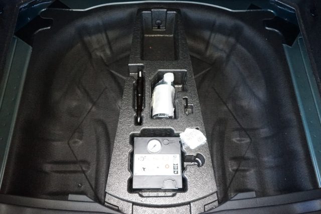 SKODA Karoq usata, con Volante multifunzione
