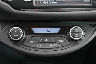 TOYOTA Yaris usata, con Controllo vocale