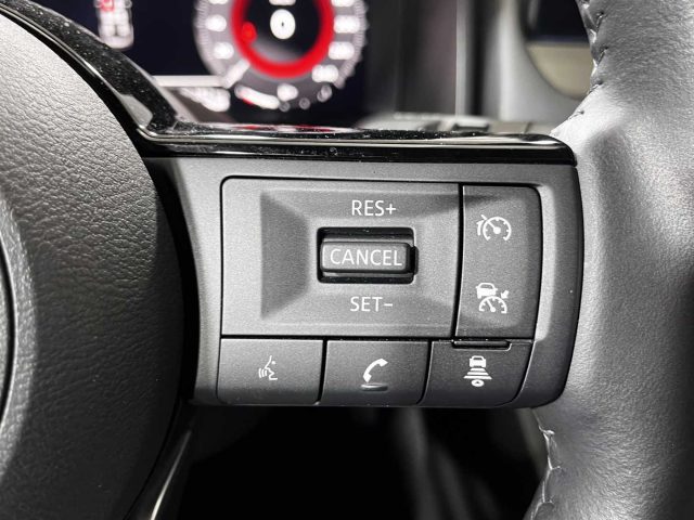 NISSAN X-Trail usata, con Frenata d