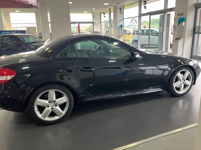 MERCEDES-BENZ SLK 200 usata, con Cruise Control