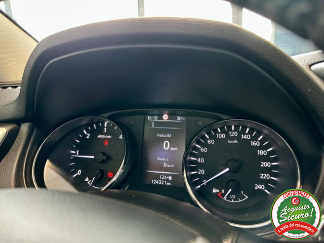 NISSAN Qashqai usata, con Regolazione elettrica sedili