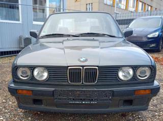 BMW 318 i 4 porte
