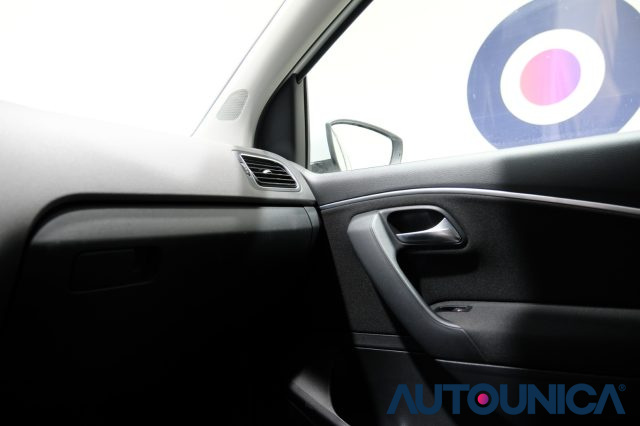 VOLKSWAGEN Polo usata, con Frenata d