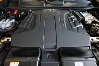 AUDI Q8 usata 179