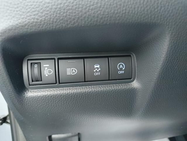 TOYOTA Aygo X usata, con USB