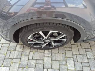 TOYOTA C-HR usata, con Sedile posteriore sdoppiato