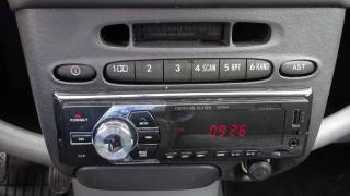 TOYOTA Yaris usata 82