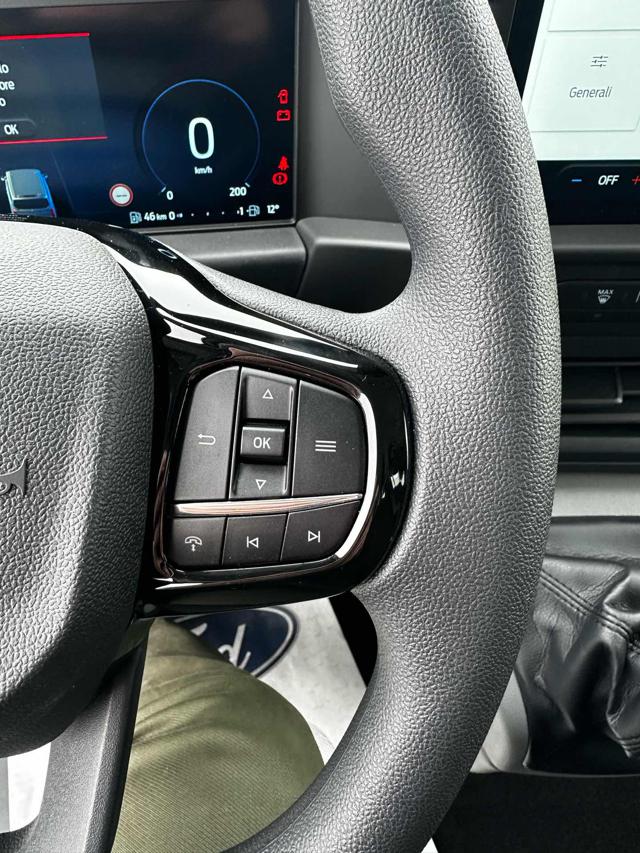 FORD Transit Custom usata, con Hill holder