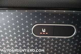 MERCEDES-BENZ GLA 180 usata, con Cerchi in lega