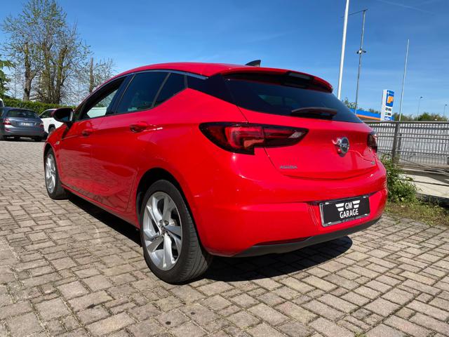 OPEL Astra usata, con Park Distance Control