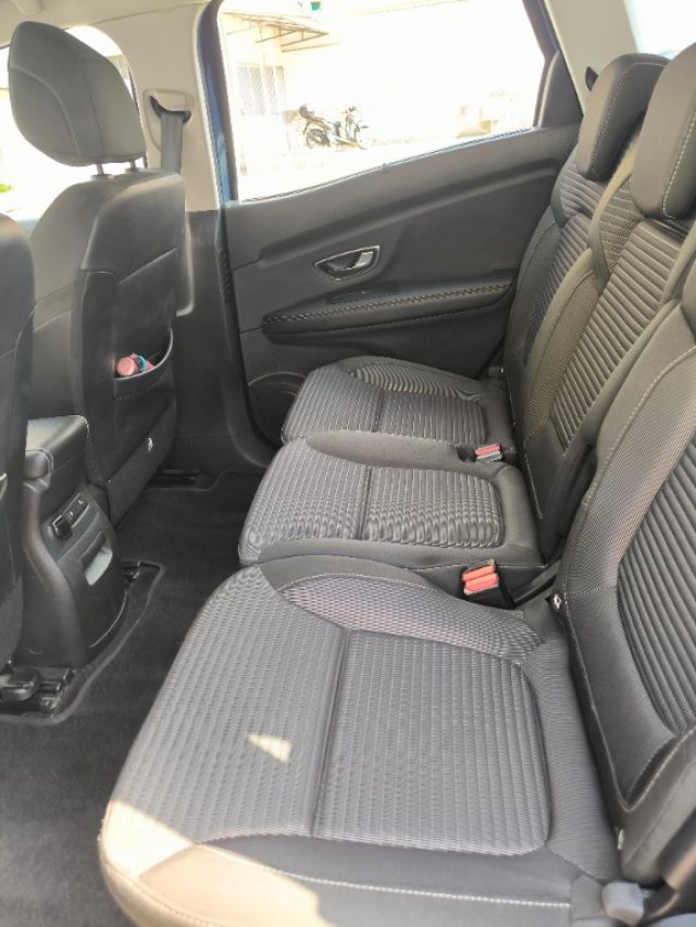 RENAULT Scenic usata, con Servosterzo