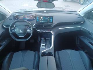 PEUGEOT 3008 usata, con Boardcomputer