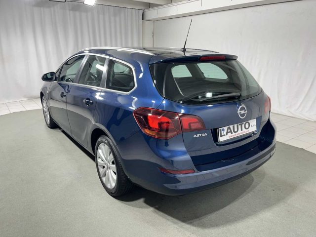 OPEL Astra usata, con Airbag laterali