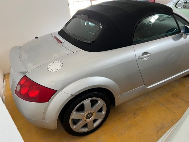 AUDI TT usata, con Airbag Passeggero